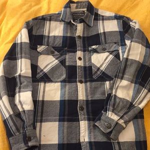 Men’s small Sherpa-fleece lined Flannel Shirt